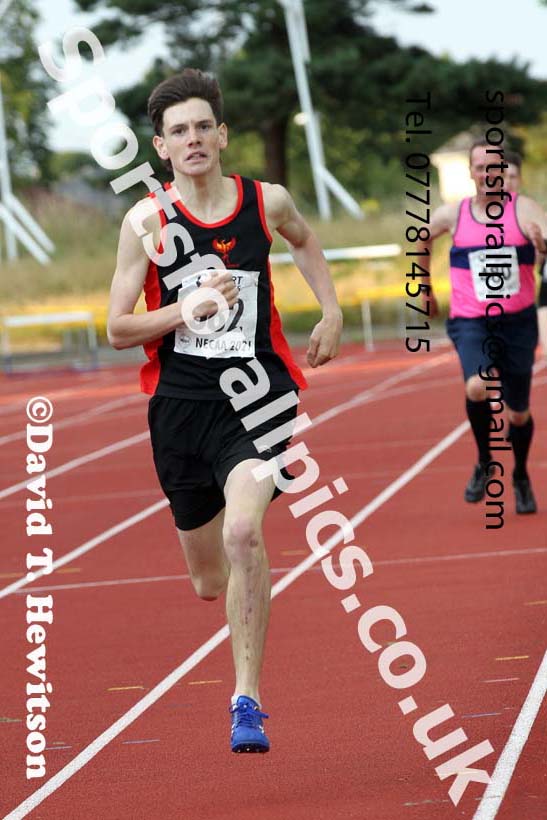 800 metres, 2021 North East Grand Prix 6, Monkton, Wednesday, August 4th. Photo: David T. Hewitson/Sports for All Pics